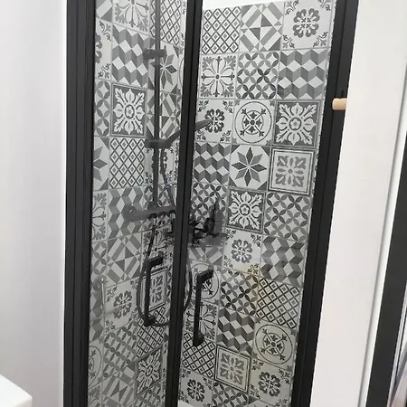 Frühstückspension - Au Fond De La Cour La Croix-Saint-Ouen